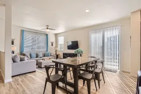 Duplex w/ 3 Bed, 2.5 Bath, 2 Car - Image 3