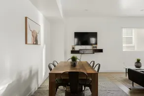 Luxurious 6BR Prime LA Location - Image 5