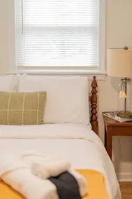 Quaint 3-BR Getaway | Free Parking + Free WiFi - Image 4