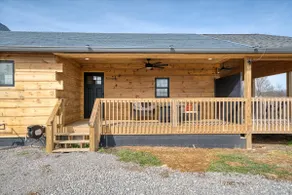 Cozy Retreat • Fireplace • Deck • Perfect Getaway - Image 5