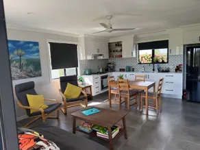 Off-the grid Country Retreat - Image 5