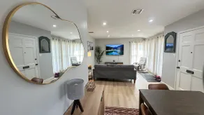 LGB Getaway – Relax & Unwind with Hot tub Jacuzzi - Image 2