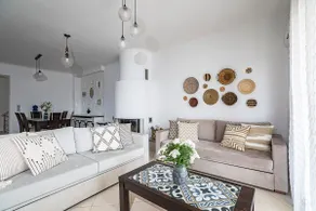 Krissa Villa - Image 4