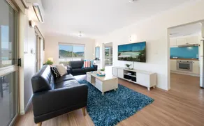 Beach House on Begley- Airlie Beach Central - Image 2