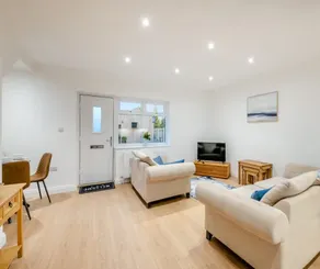Salix 4 - Cosy cottage on the edge of York - Image 3