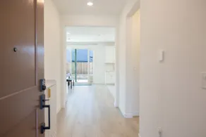 Modern Charming 4BR Home Family-Friendly Fast WiFi - Image 4