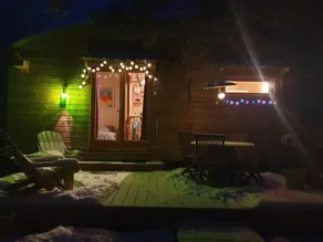 Frog Chalet - Image 4