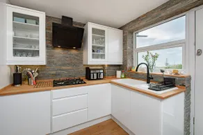 Coastal Charm In Clacton On Sea - Image 3