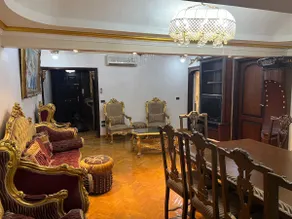 3 Bedroom apartment with Garden & Office - Image 5
