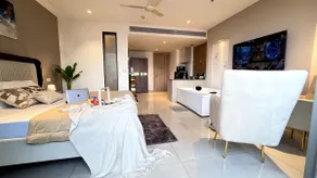 Luxe Jacuzzi Heaven Heights 12th Patio 2 - Image 3