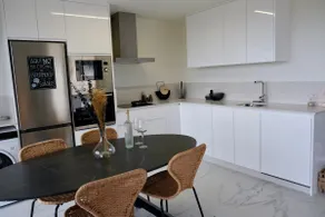 Beautiful Duplex View - Image 4