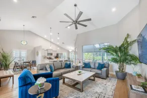 Families-private heated pool & hot tub-pickle ball - Image 2
