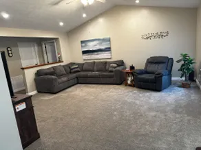 Cozy 3BR Retreat in Huber! - Image 2