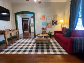 Backyard Bungalow - Image 2