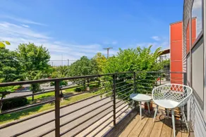 The FayYard Condo *Close to Everything!* - Image 2