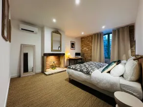 Apartment-Own bathroom - Image 3