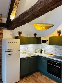 Apartment-Own bathroom - Image 5