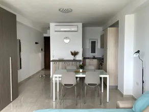 Seafront studio apartment San Paul's Bay - Image 2