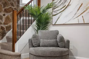 Modern and Cozy 3BD Home in Gibsonia-Pittsburgh - Image 5