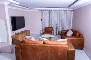Flora Haven - Image 2
