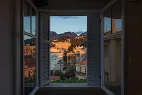 Sixth floor near the beach-Air conditioning - Image 2