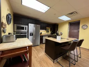 The Block Vacation Rental - Image 4