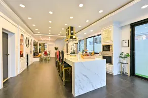 5BD Luxury Pool Villa Pattaya - Exquisite Pool Villa C - Image 3
