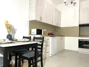 Atmospheric two-room euro apartment ”Siyanie” in the city center - Image 4
