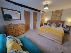 Cosy cottage in Bibury & parking - Image 3