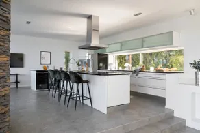 Luxurious ”Villa Malma” on Värmdö in Stockholm - Image 4