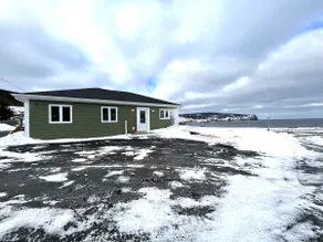 Flatrock Ocean View Apartment - Image 2