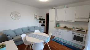 EnjoyIseoLake - Le Terrazze - 2 rooms flat with a pool and a terrace with a stunning lake view - Image 3