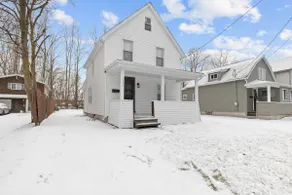 Peaceful East Side Retreat - Image 5