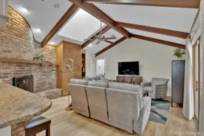 Spring Lake Manor - Image 4