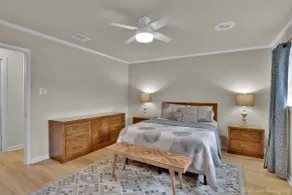Spring Lake Manor - Image 3
