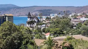 3 Bedrooms, Pool and Beach - Image 5
