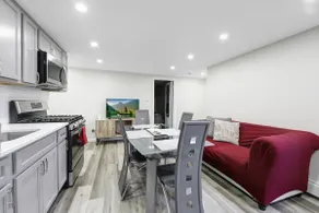 Renovated apt only 10minutes from Nwk Penn Station - Image 2