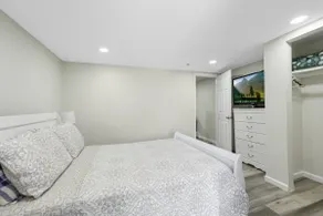 Renovated apt only 10minutes from Nwk Penn Station - Image 4
