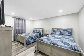 Renovated apt only 10minutes from Nwk Penn Station - Image 5