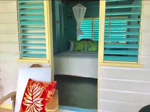 Cozy Cabin Retreat Private Sea Access Plunge Pool - Image 4