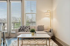 Modern Retreat 1BR | Lakewood & White Rock Lake - Image 2