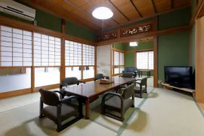 BBQ rental in a good location with a great view! - Image 2