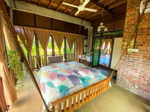 Jarah Residence, Classic Home Staycation - Image 3