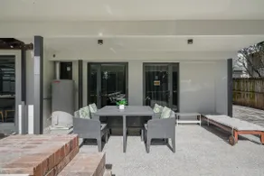 Ashgrove home - Image 5