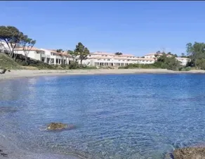 2-bedroom beachfront apartment N151 - Image 5
