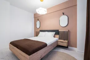 Central address residence - Image 2