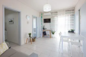 Loutraki Getaway - Cozy and Quiet Nest - Image 4