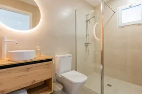 New Loft | Oceanografic | Parking | Pet Friendly - Image 3
