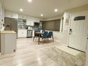 3 bedrooms 3 beds 2 baths - Image 3