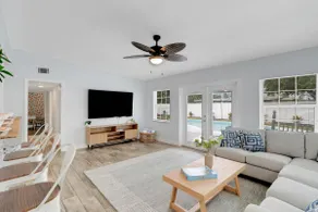 Citrus Oasis: 4BR Pool Home - Image 2